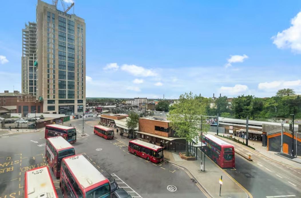 Airy 2Br Flat Delta London Dp332 Apartment Кройдон Екстериор снимка